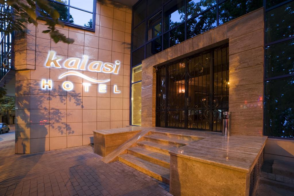 Отель Kalasi Тбилиси Экстерьер фото